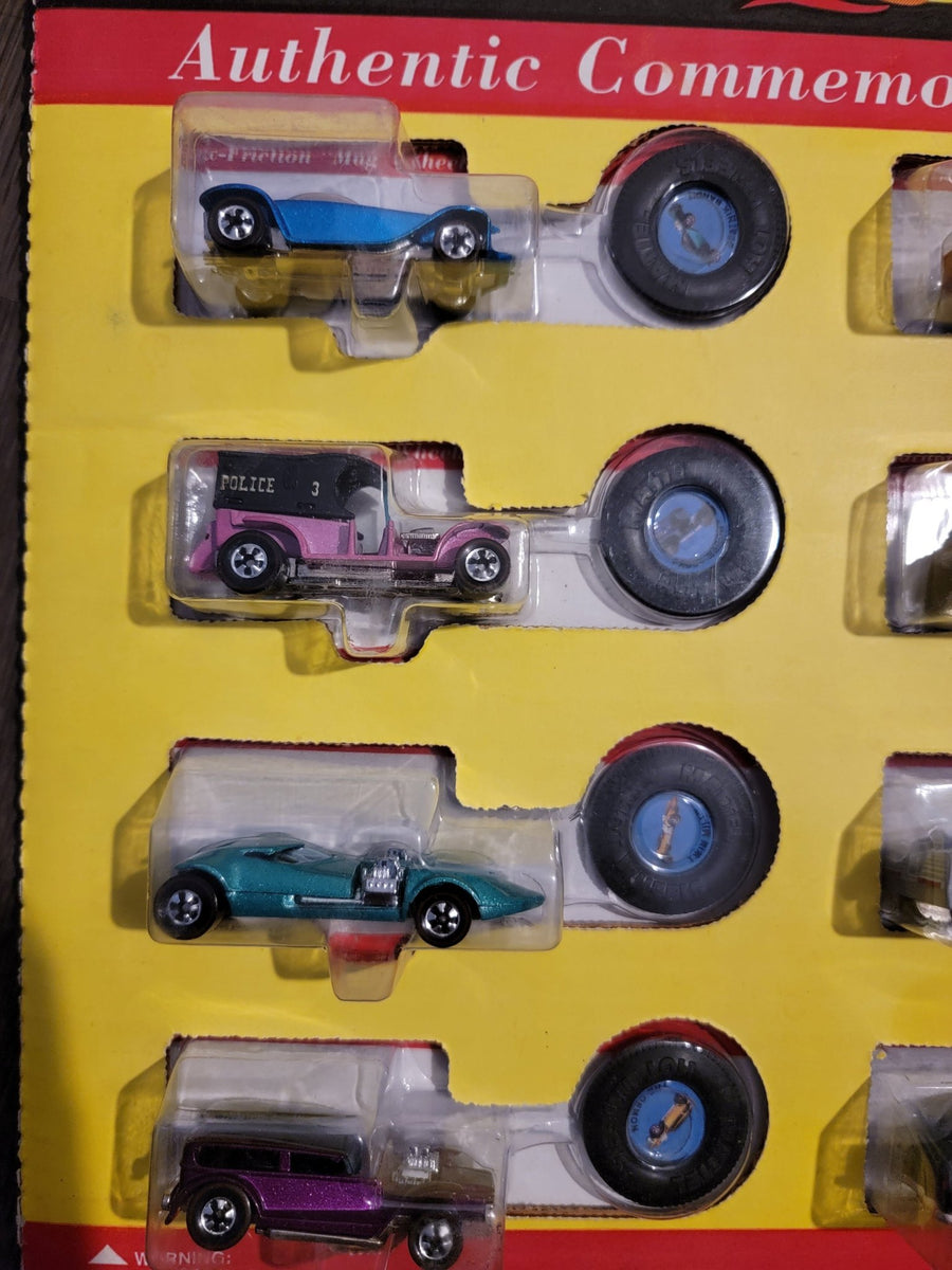 Store 1993 HotWheels Mattel 8 car Vintage Collection