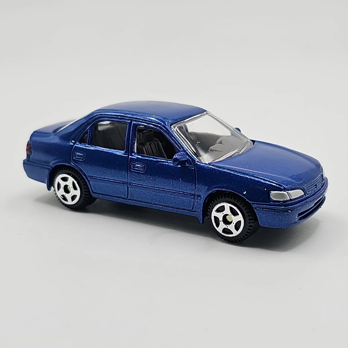 Motor Max Toyota Corolla 1999 Super Wheels Series Top Collectibles