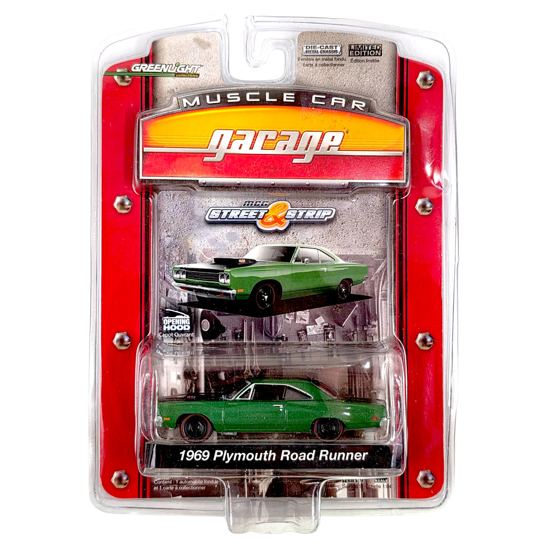 Greenlight - 1969 Plymouth Road Runner - 2008 Muscle Car Garage Series