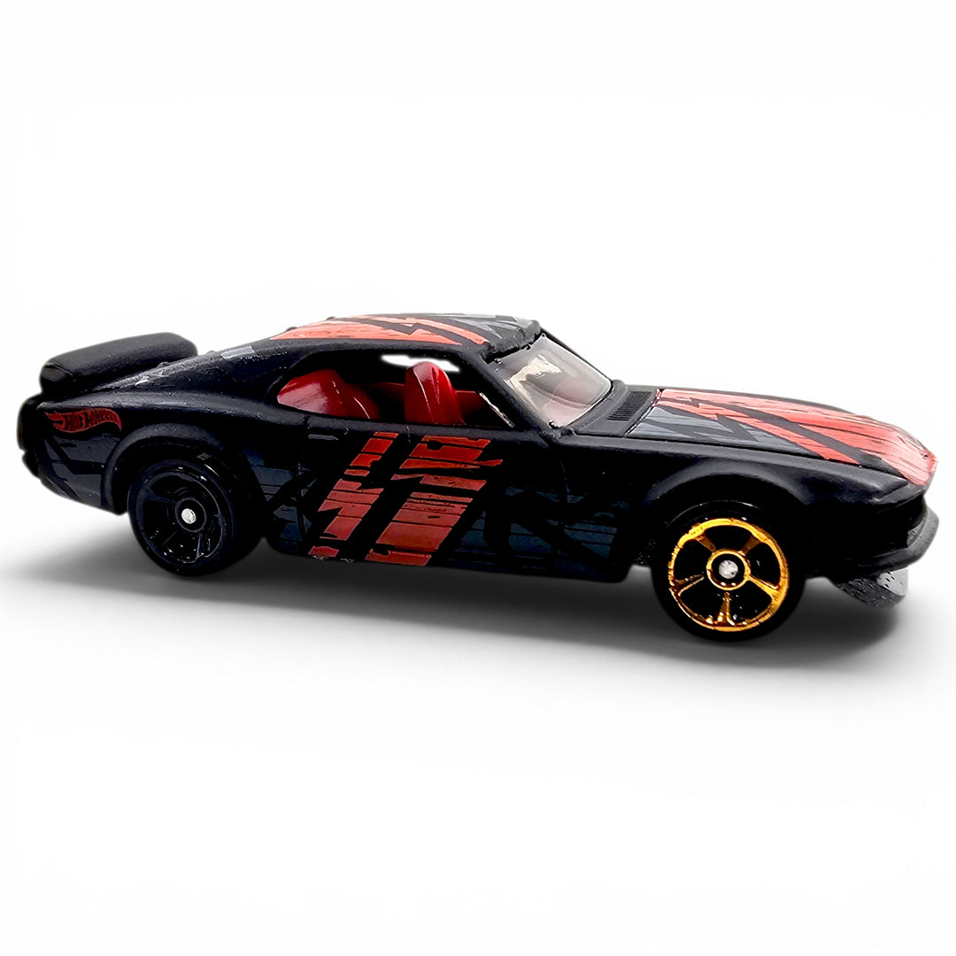 Hot Wheels- &