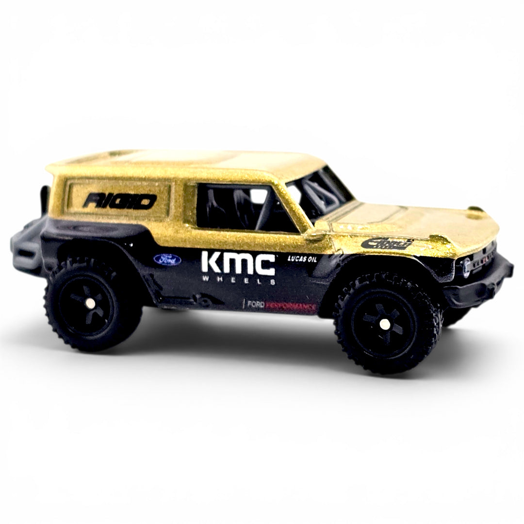 Hot Wheels - Ford Bronco R - 2024 Car Culture 2-Pack