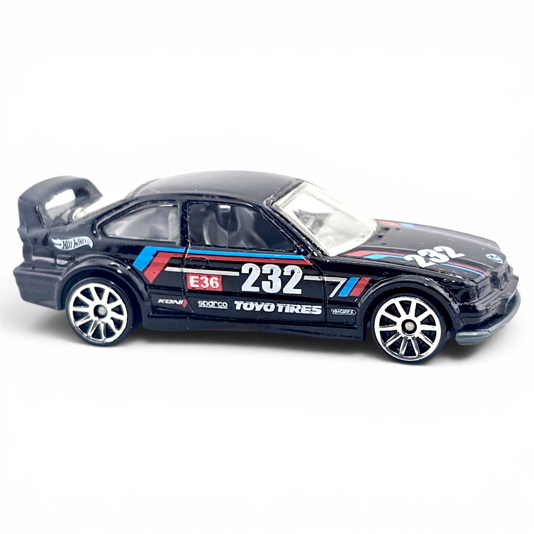 Hot Wheels - BMW E36 M3 Race - 2015