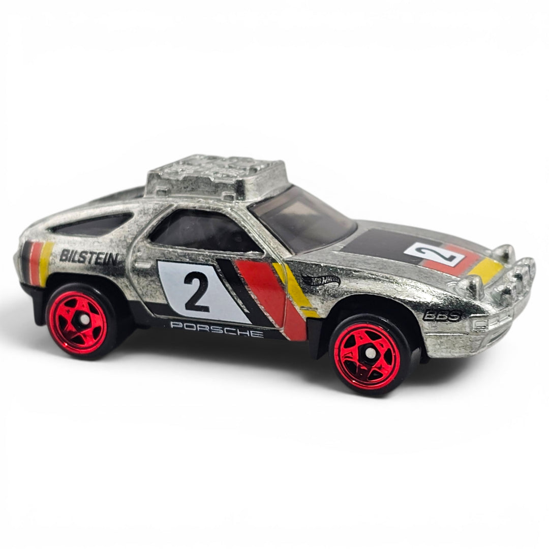 Hot Wheels - Porsche 928S Safari - 2025 Zamac Themed Multipack
