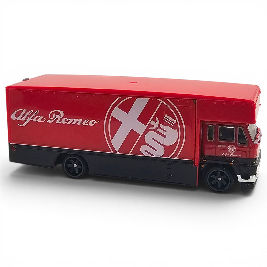 Hot Wheels - Fleet Flyer - 2023 Team Transport Series