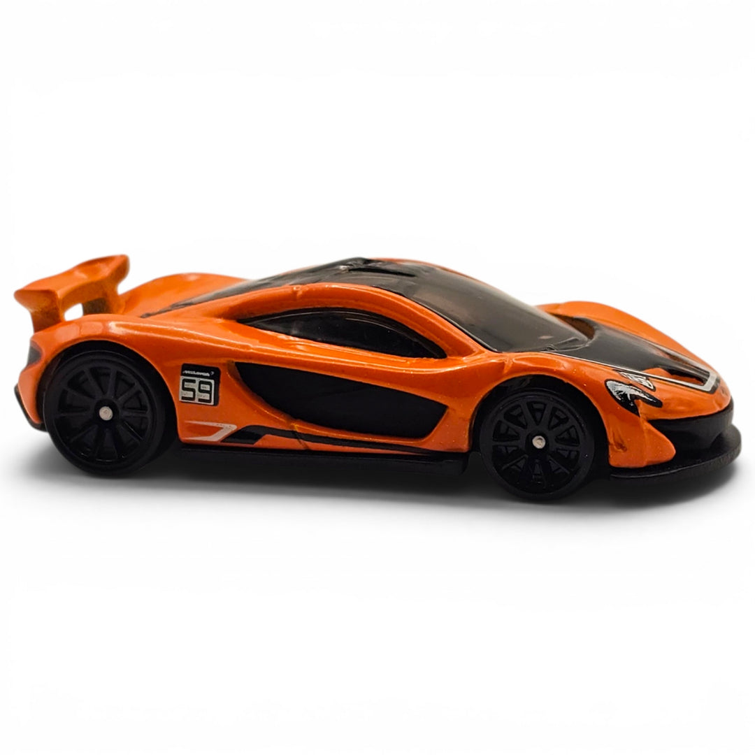 Hot Wheels - Mclaren P1 - 2022 Themed Series