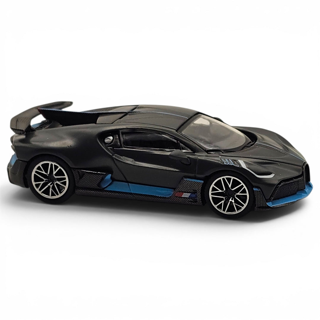 Mini GT - Bugatti Divo - Presentation