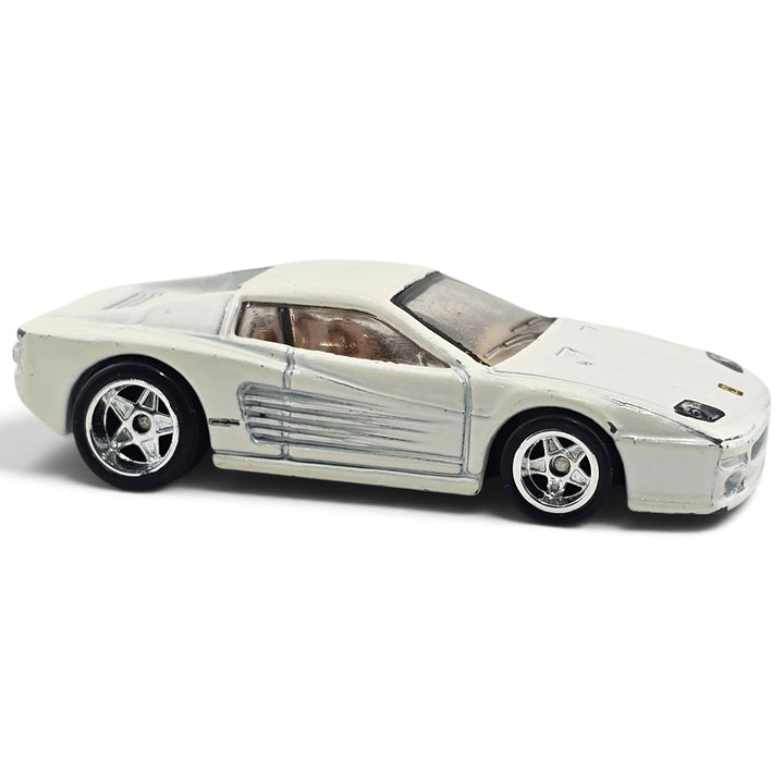 Hot Wheels - Ferrari F512M - 2013 Retro Entertainment Series
