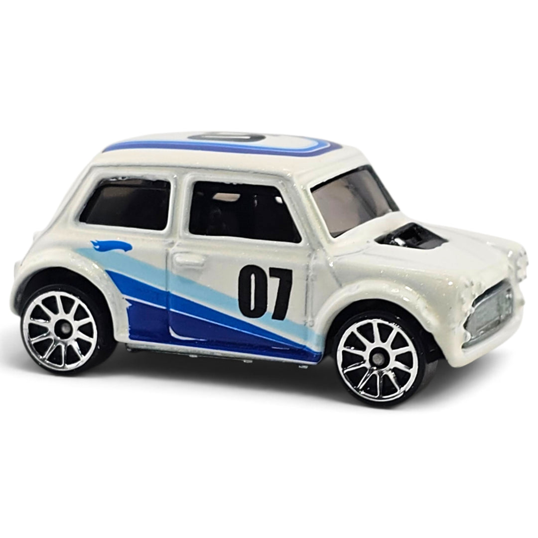 Hot Wheels - Morris Mini - 2007