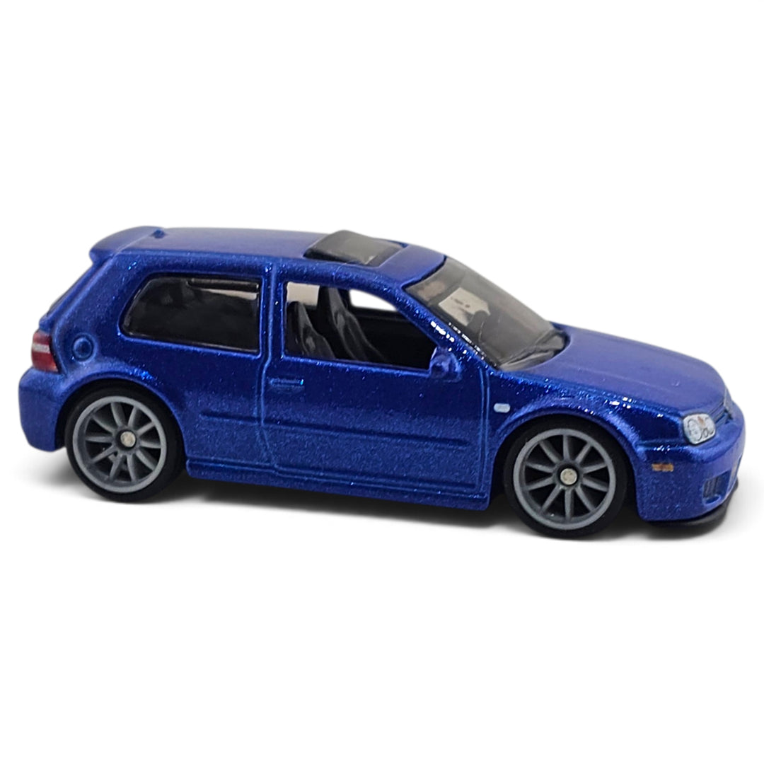 Hot Wheels - 2004 Volkswagen Golf R32 - 2026 Volkswagen Golf 2-Pack