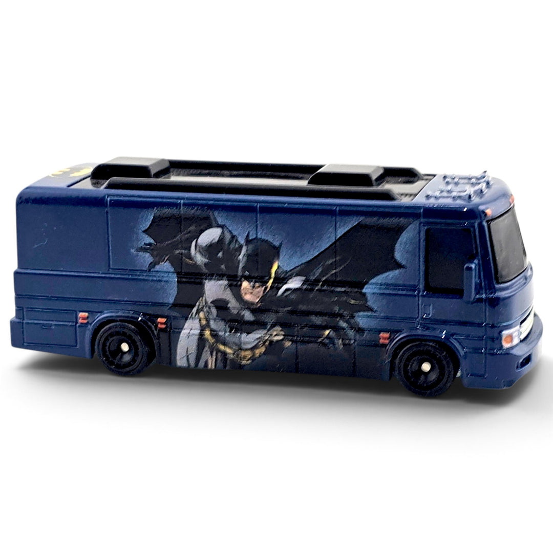 Hot Wheels - HW Tour Bus - 2022 DC Comics Series