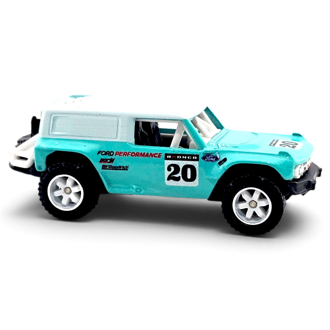 Hot Wheels - Ford Bronco R - 2022 American Scene Series
