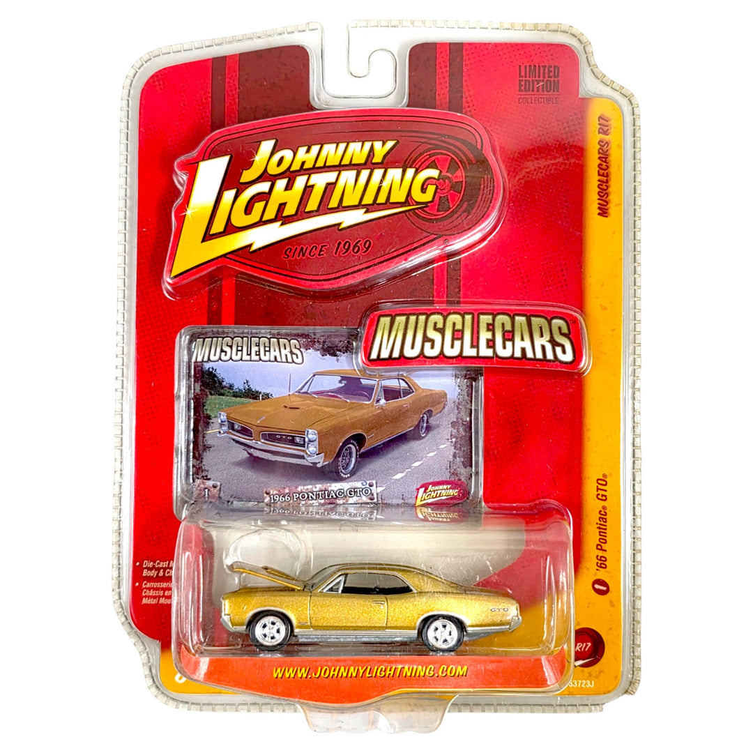 Johnny Lightning - &
