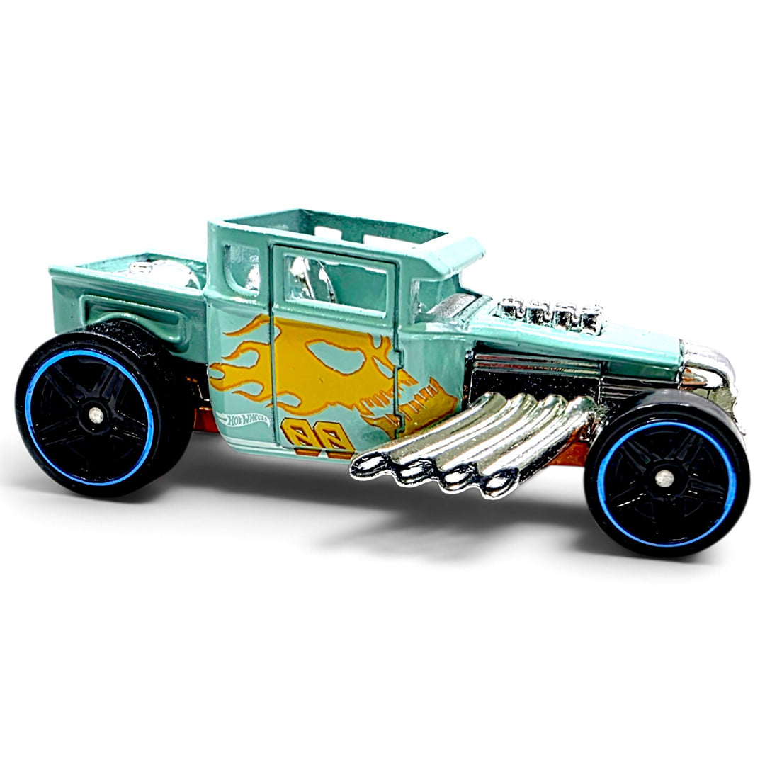 Hot Wheels - Bone Shaker - 2021 *Super Rigs Series Exclusive*