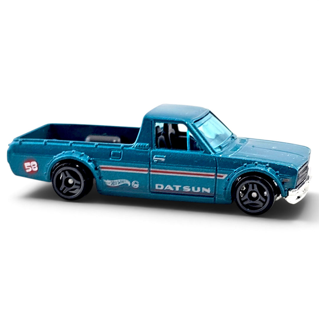 Hot Wheels - 1975 Datsun Sunny Truck (B120) - 2025