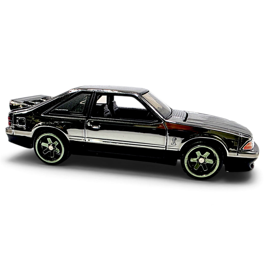 Hot Wheels - 1993 Ford Mustang Cobra R - 2025 *Red Line Club Exclusive*
