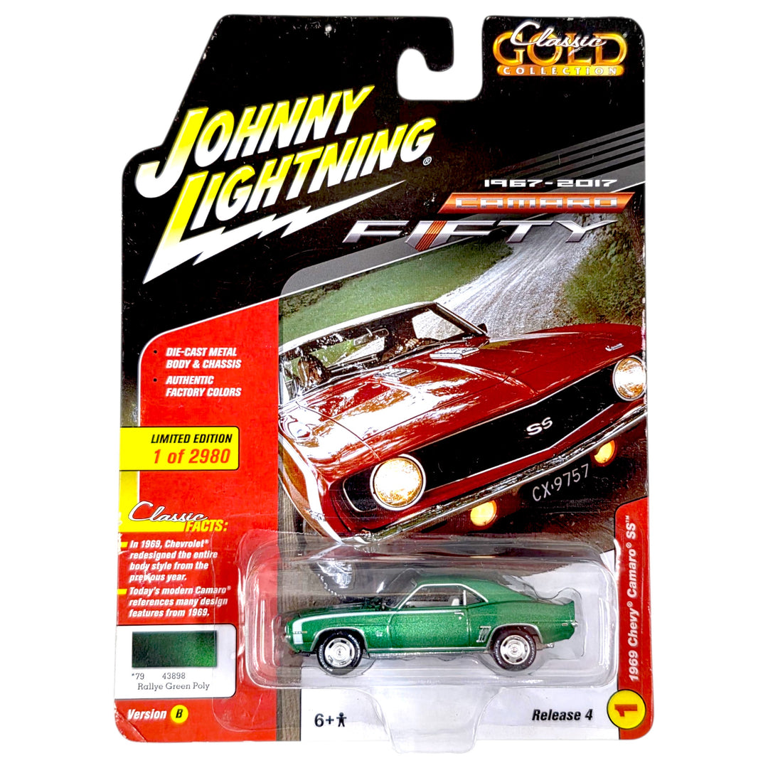 Johnny Lightning - 1969 Chevy Camaro SS - 2017 Classic Gold Series