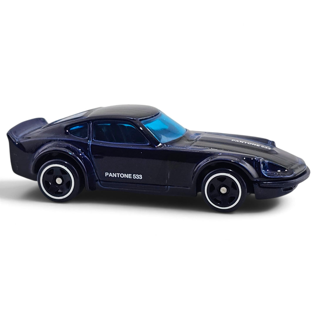 Hot Wheels - Nissan Fairlady Z - 2025 Pantone Series