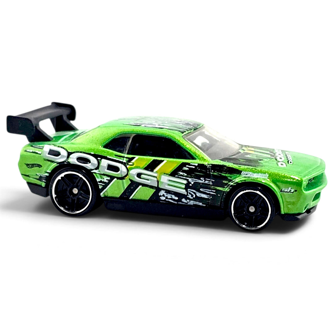 Hot Wheels - Dodge Challenger Drift Car - 2011