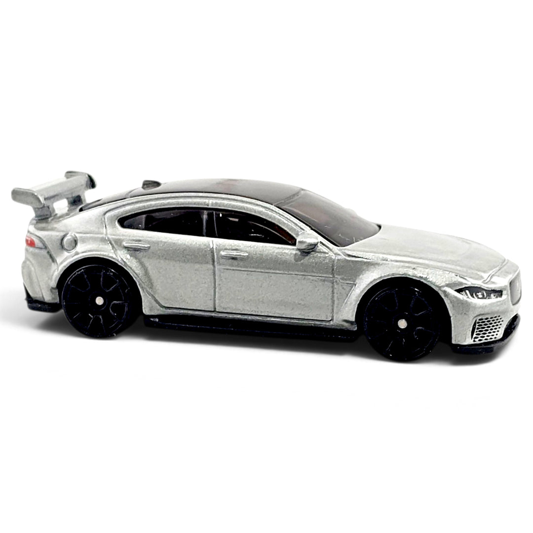 Hot Wheels - Jaguar XE SV Project 8 - 2020