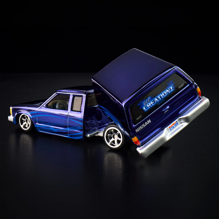 Hot Wheels - 1986 Nissan 720 King Cab - 2026 *Red Line Club Exclusive*