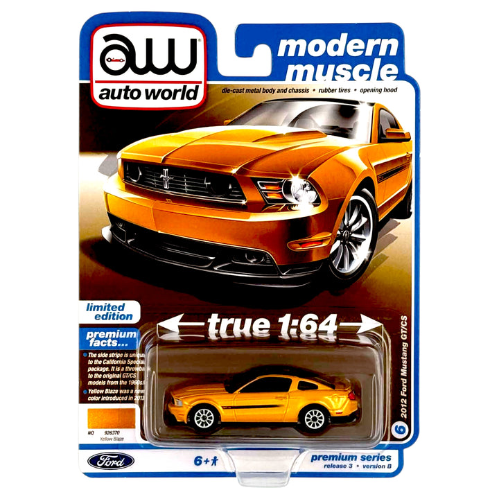 Auto World - 2012 Ford Mustang GT/CS - 2022 Modern Muscle Series