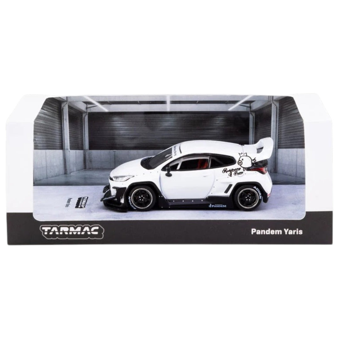 Tarmac Works - Pandem Yaris White - Road64 Series