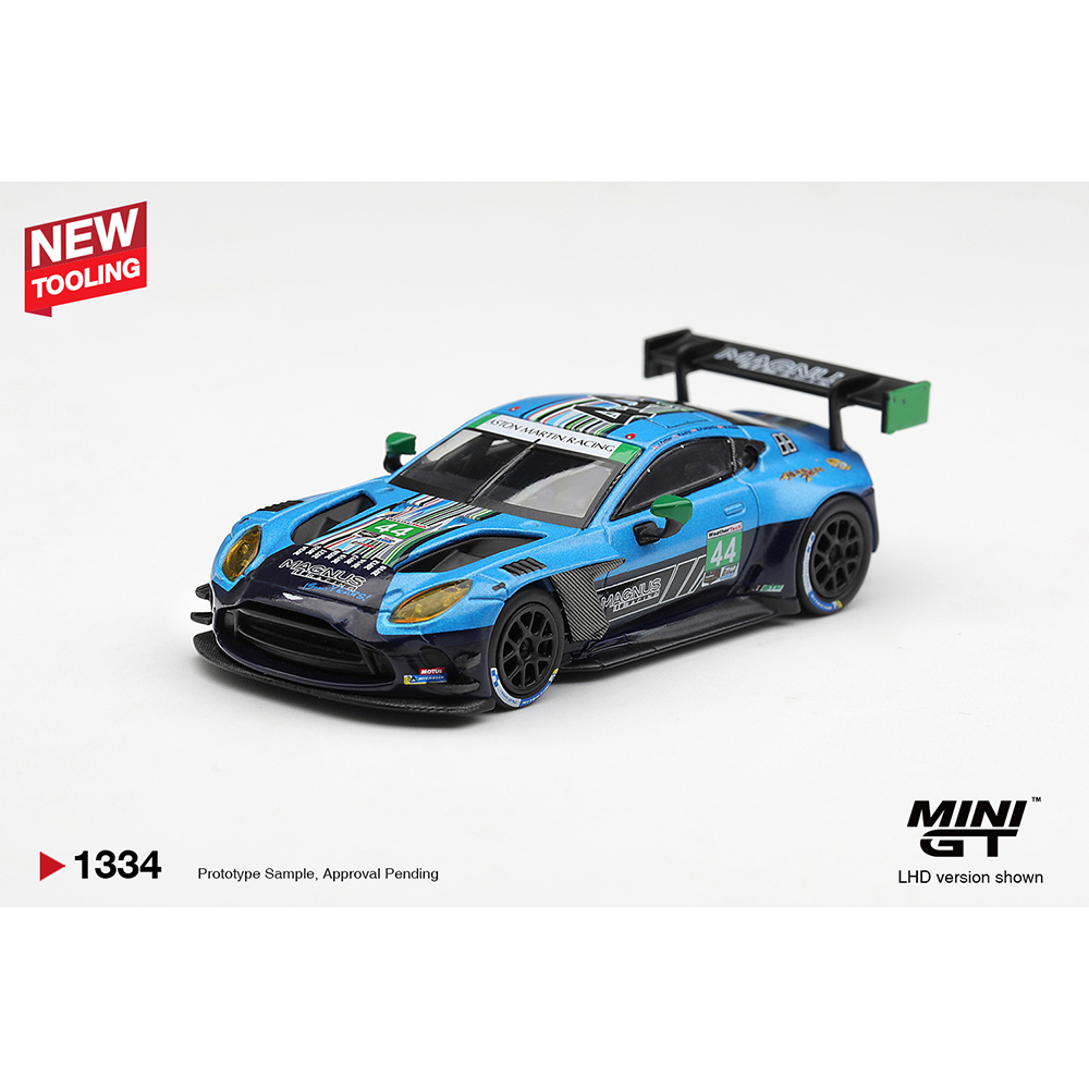 *Pre-Order* Mini GT - Aston Martin Vantage GT3 Evo 