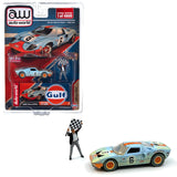 Auto World x American Diorama - 1965 Ford GT40 Race Worn w/ Flag Man Figure - Top CollectiblesDiecastAuto World