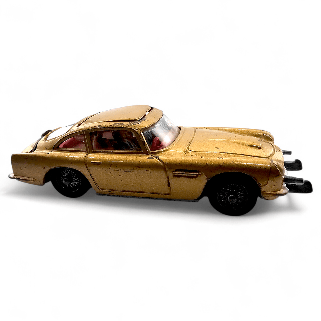 Corgi - Aston Martin DB5 - Vintage *1:43 Scale* - Top CollectiblesDiecastCorgi