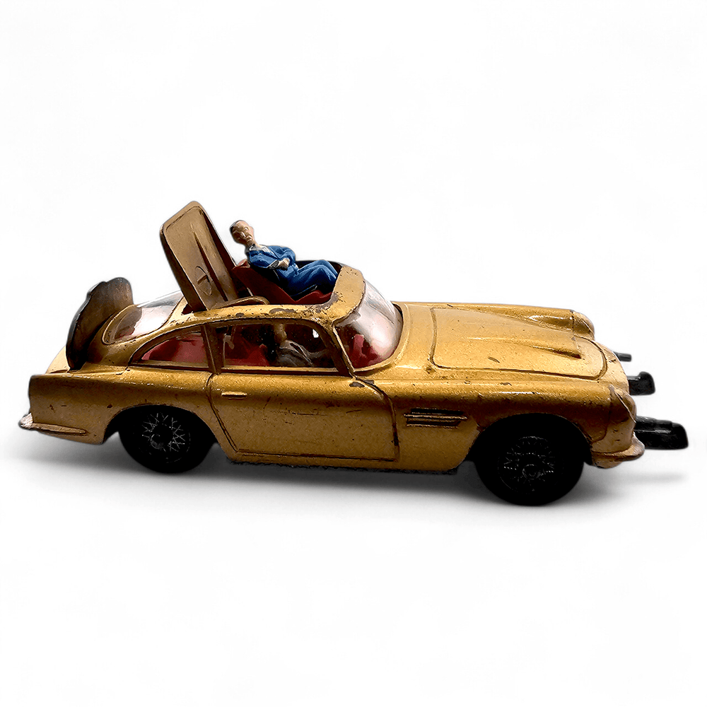 Corgi - Aston Martin DB5 - Vintage *1:43 Scale* - Top CollectiblesDiecastCorgi