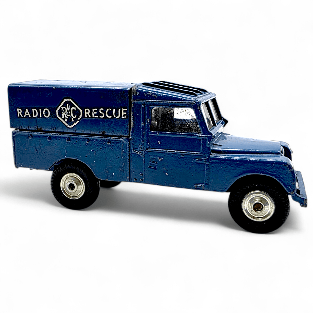 Corgi - RAC Radio Rescue Land Rover - 1959 *1/43 Scale* - Top CollectiblesDiecastCorgi
