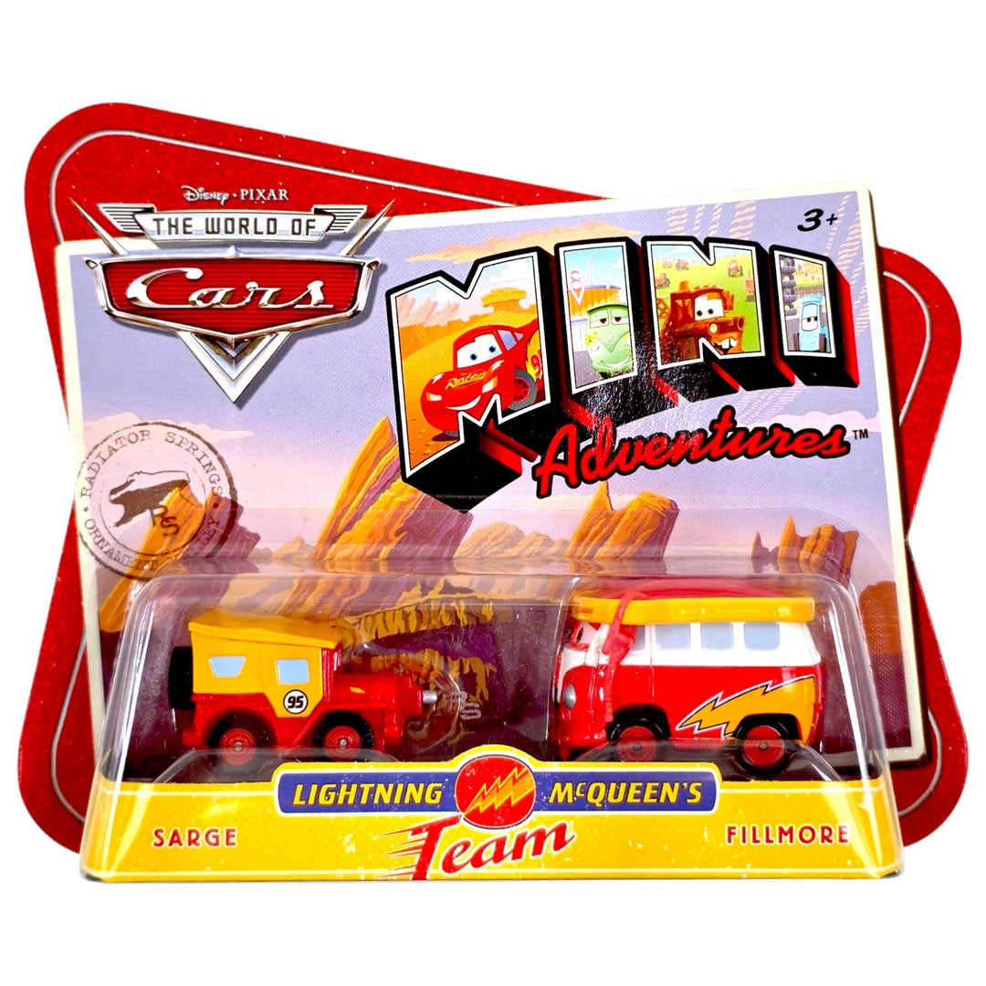 Disney Pixar - Sarge & Fillmore - 2009 Cars Mini Adventures Lightning McQueen's Team Series - Top CollectiblesDiecastDisney Pixar