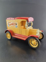 ERTL - Replica Ford 1913 Model T Van Bank - *1:25 Scale* - Top CollectiblesDiecastERTL