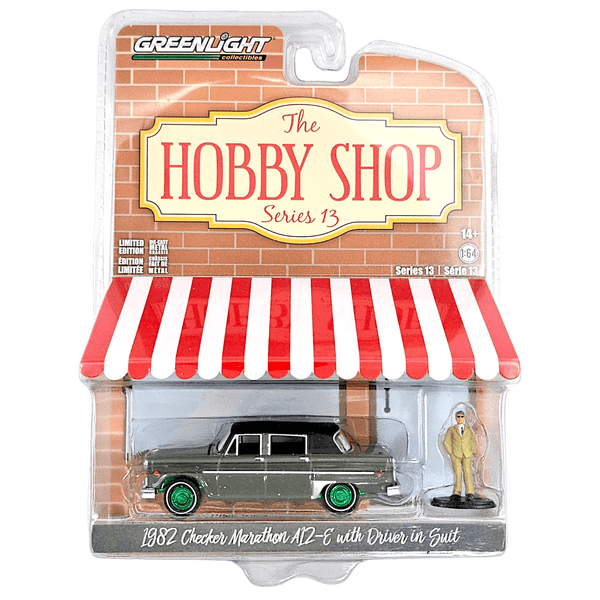 Greenlight - 1982 Checker Marathon A12 - E With Driver in Suit - 2022 Hobby Shop Series *Chase* - Top CollectiblesDiecastGreenlight