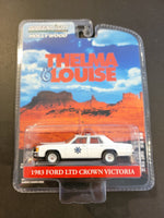 Greenlight - 1983 Ford LTD Crown Victoria - 2021 Thelma & Louise Series - Top CollectiblesDiecastGreenlight