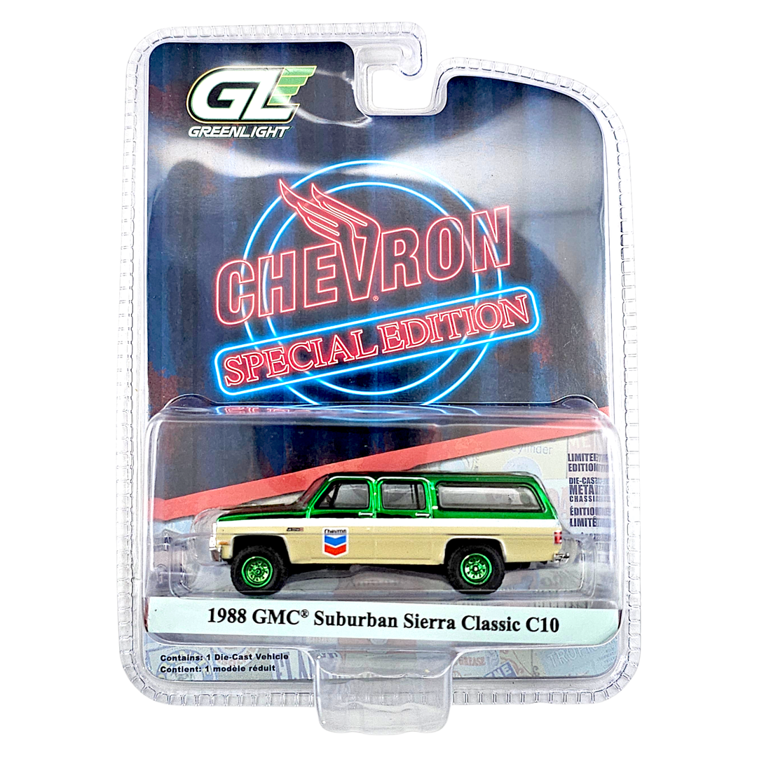 Greenlight - 1988 GMC Suburban Sierrs Classic C10 - 2025 Chevron Special Edition Series *Chase* - Top CollectiblesDiecastGreenlight