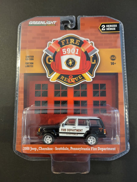 Greenlight - 2000 Jeep Cherokee - 2022 Fire & Rescue Series - Top CollectiblesDiecastGreenlight