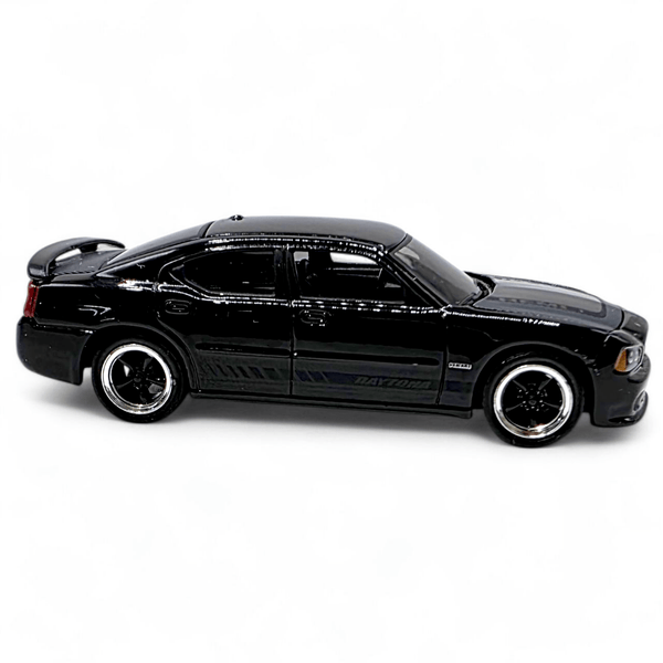 Greenlight - 2008 Dodge Charger R/T - 2009 Black Bandit Series - Top CollectiblesDiecastGreenlight