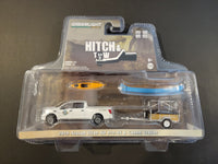 Greenlight - 2019 Nissan Titan XD Pro - 4X & Canoe Trailer - 2021 Hitch & Tow Series - Top CollectiblesDiecastGreenlight