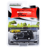 Greenlight - 2022 Chevrolet Tahoe Premier - 2023 Showroom Floor Series 2 - Top CollectiblesDiecastGreenlight