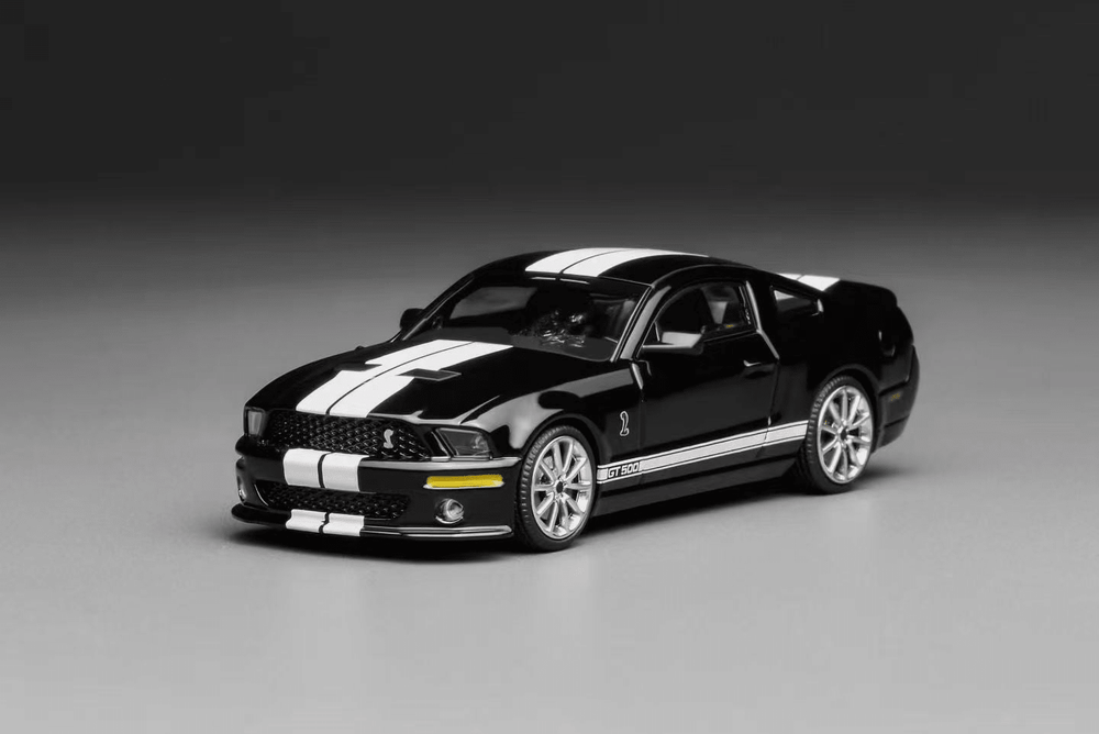 Greenlight x MotorHelix - 2007 Ford Mustang Shelby GT500 - Black w/ White Stripes - Top CollectiblesDiecastGreenlight