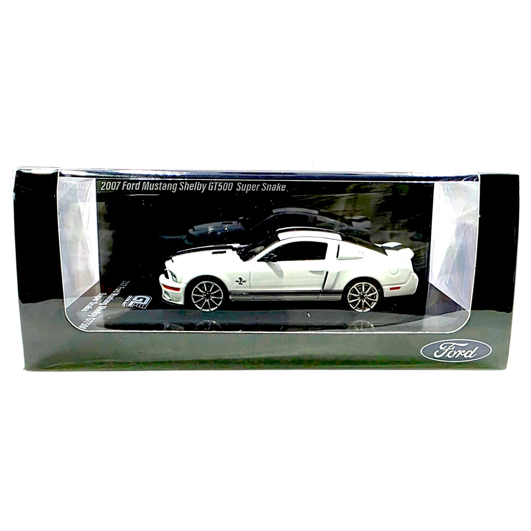 Greenlight x MotorHelix - 2007 Ford Mustang Shelby GT500 Super Snake - White w/ Black Stripes - Top CollectiblesDiecastGreenlight
