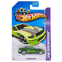 Hot Wheels - '07 Ford Mustang - 2013 *Super Treasure Hunt* - Top CollectiblesDiecastHot Wheels