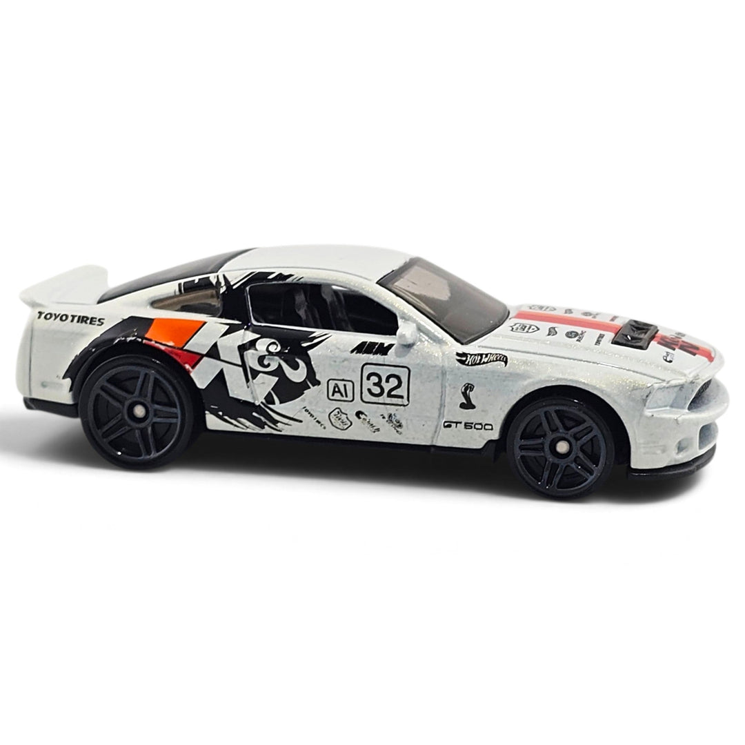 Hot Wheels - '10 Ford Shelby GT500 - 2015 - Top CollectiblesDiecastHot Wheels