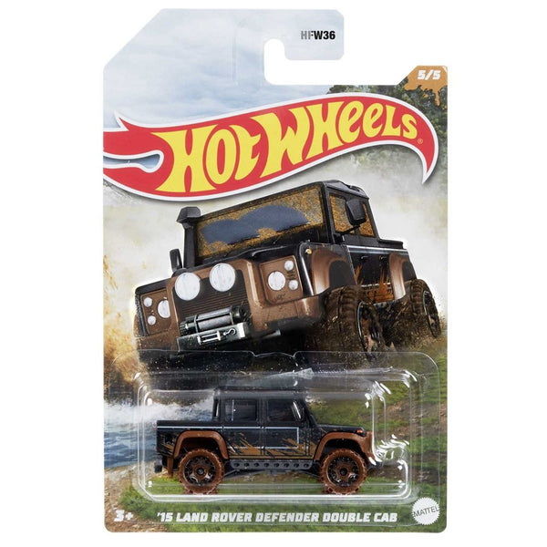 Hot Wheels - '15 Land Rover Defender Double Cab - 2022 Off - Road Mud Runner Series - Top CollectiblesDiecastHot Wheels