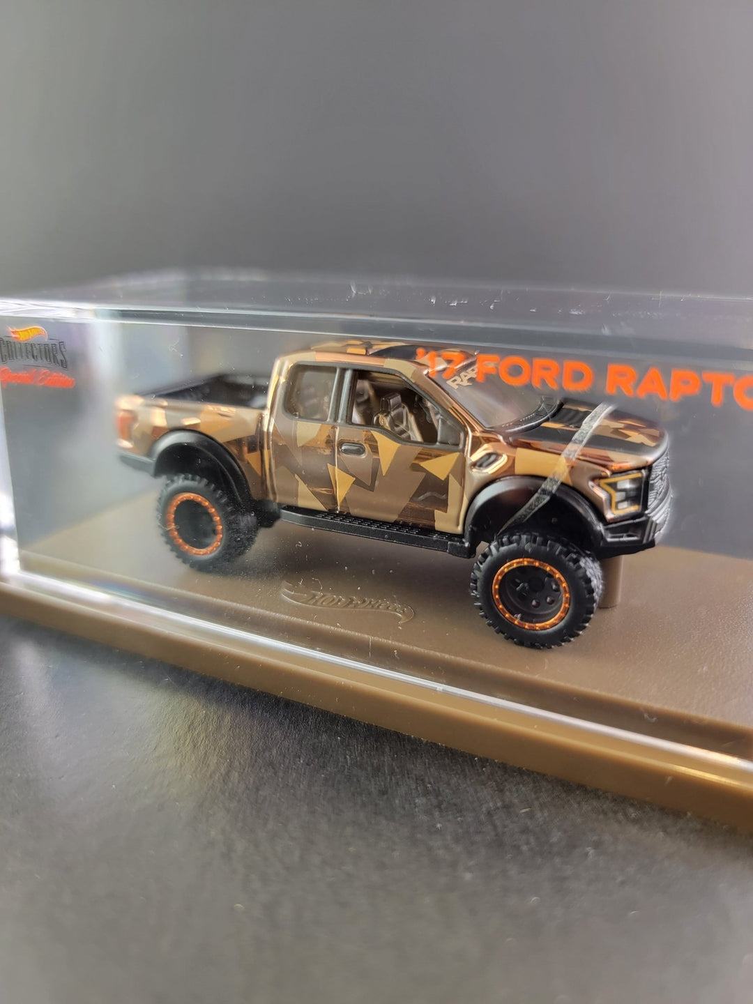 Hot Wheels - &