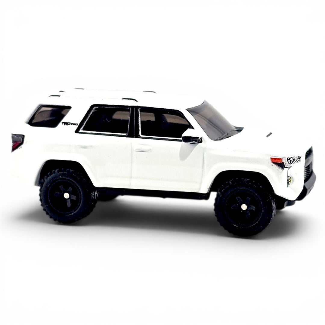 Hot Wheels - '18 Toyota 4Runner - 2021 Boulevard Series - Top CollectiblesDiecastHot Wheels