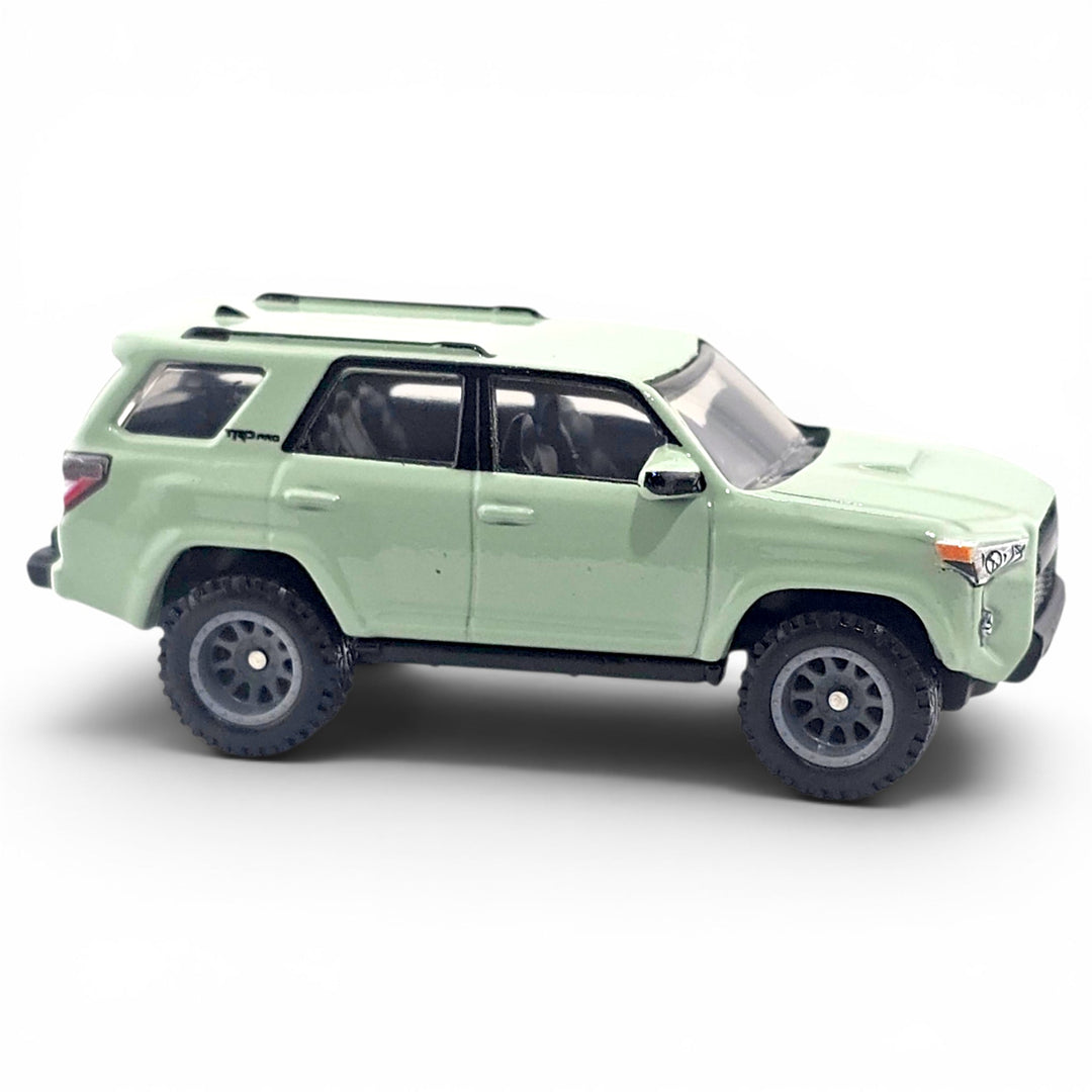 Hot Wheels - '18 Toyota 4Runner - 2024 Team Transport Series - Top CollectiblesDiecastHot Wheels