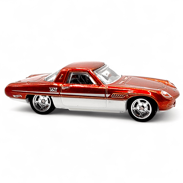 Hot Wheels - 1968 Mazda Cosmo Sport - 2023 *Super Treasure Hunt* - Top CollectiblesDiecastHot Wheels