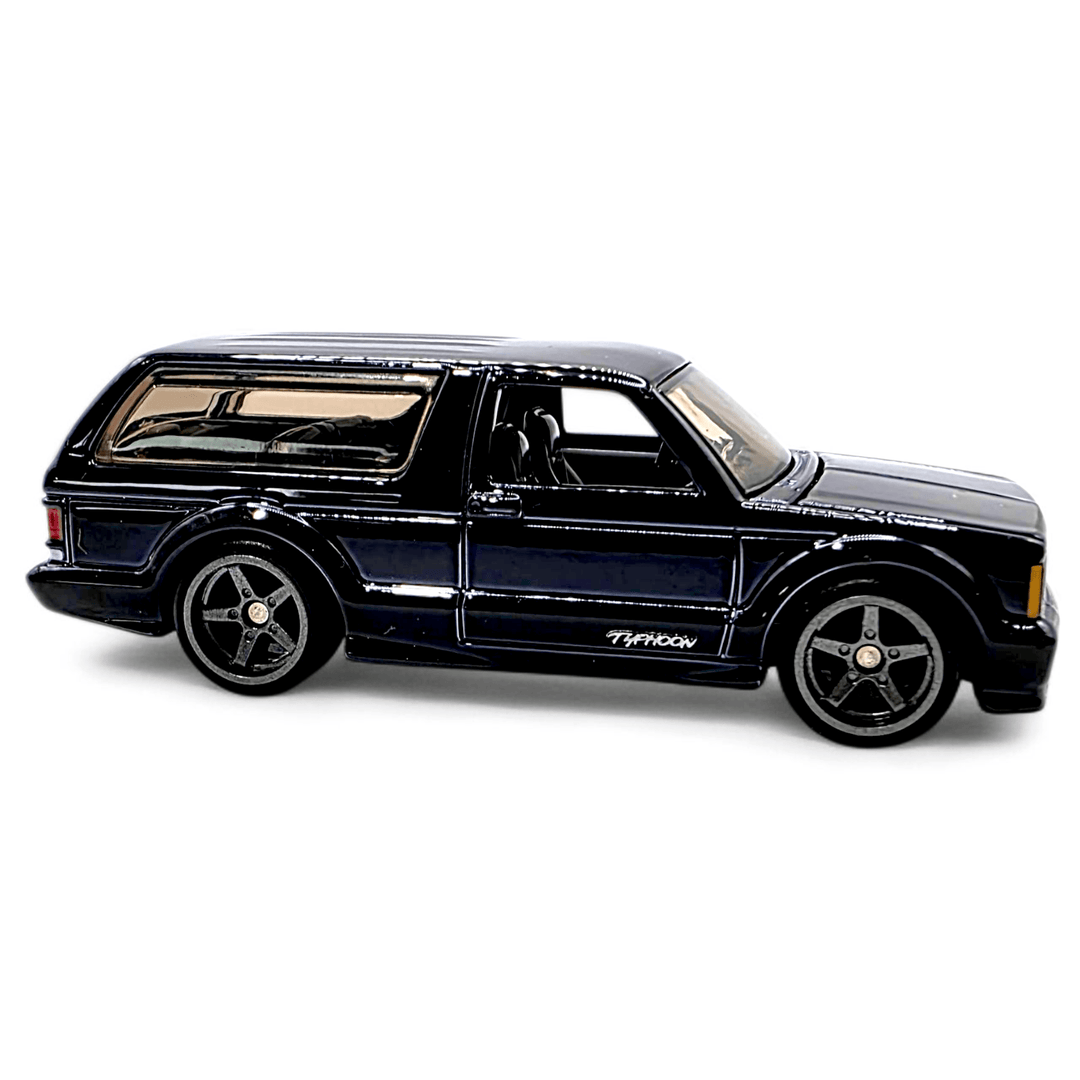Hot Wheels - 1992 GMC Typhoon - 2024 *Red Line Club Exclusive* - Top CollectiblesDiecastHot Wheels